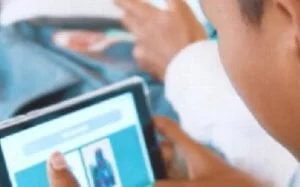 Lenovo Tablets Connect Students in Cambodia to Opportunity