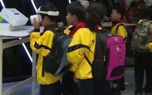 Lenovo Hosts 200 Disadvantaged Students in Beijing for STEM Activities