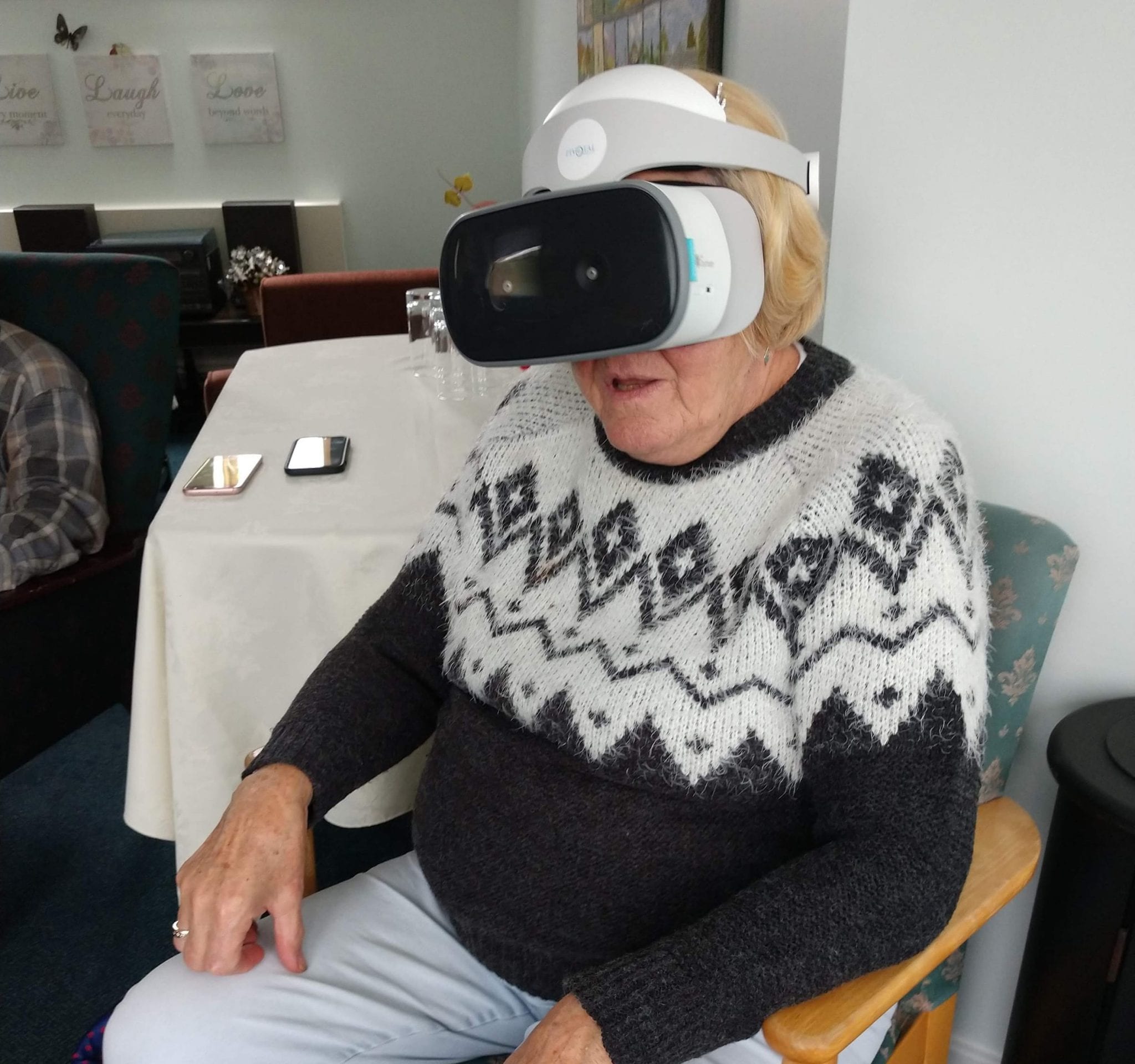 Restoring Memories Frontiers Of Treating Dementia With Vr Lenovo Storyhub