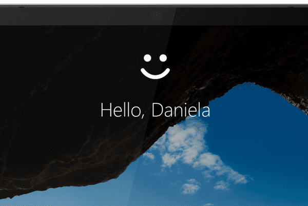 Accedi in vivavoce tramite la videocamera IR dello Yoga S740 e Windows Hello: sorridi e vai!