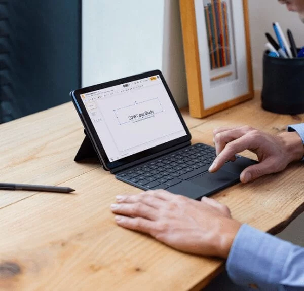 Chromebook Duet on desk