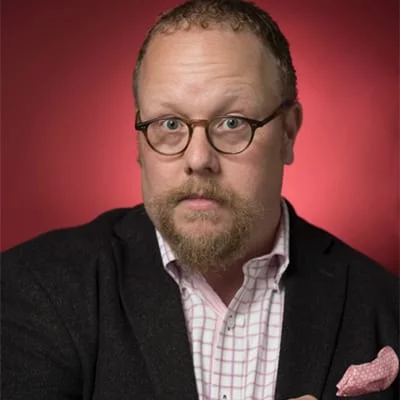 headshot photo of Kevin Beck