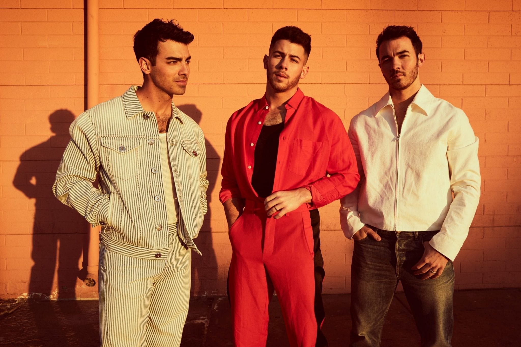 Jonas Brothers standing together