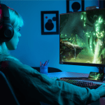 Gamer using the Legion Y32p monitor
