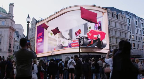 Lenovo and Formula 1 3D display over Piccadilly.