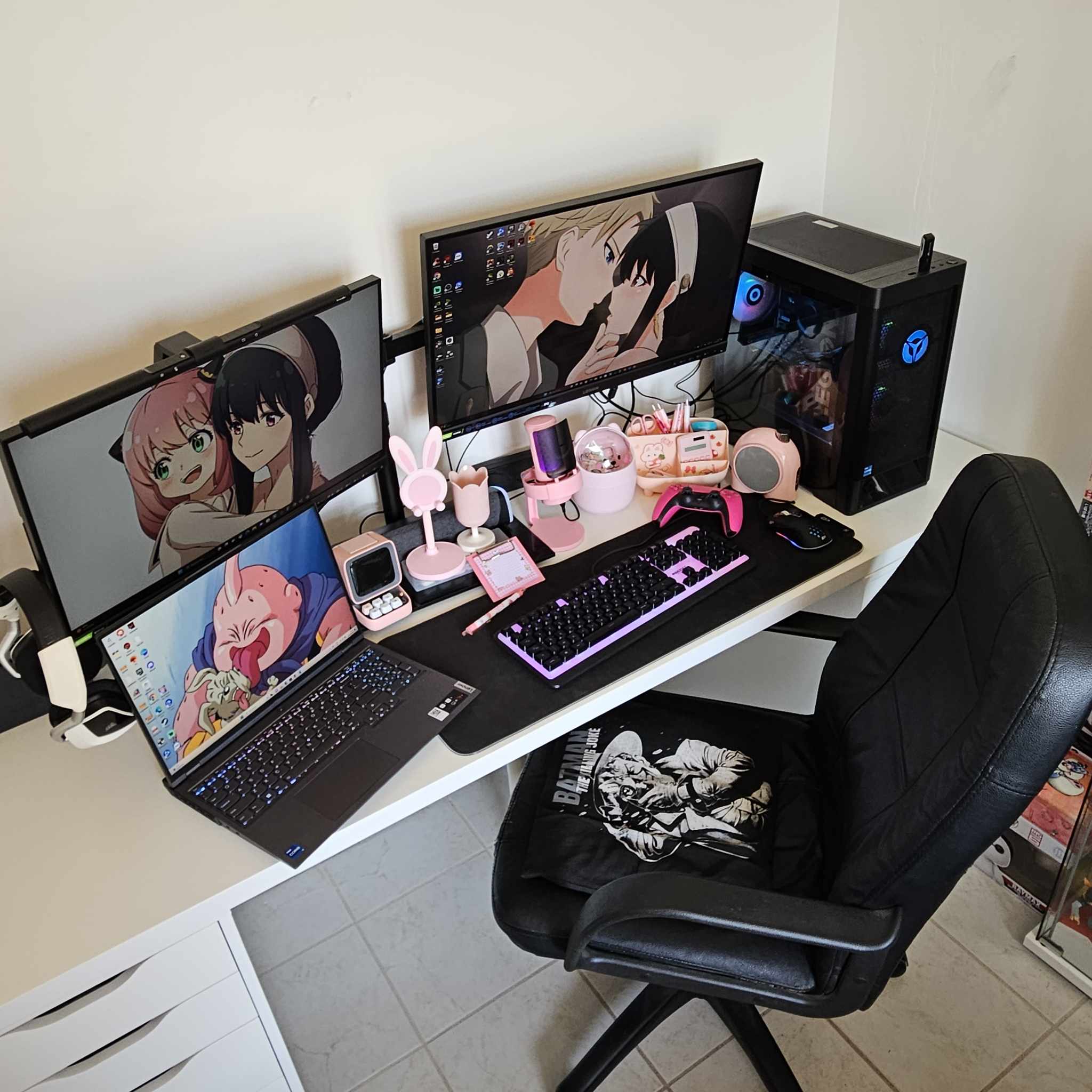 noblechairs - What a dream to sit at _hardtrips_ (Instagram) setup - gaming  and watching Anime at the same time. Any new series you're loving at the  moment? Enhance your setup ➡️