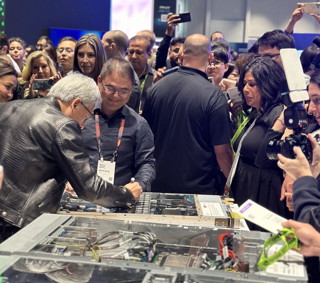 Jensen Huang visits the Lenovo booth at GTC 2024