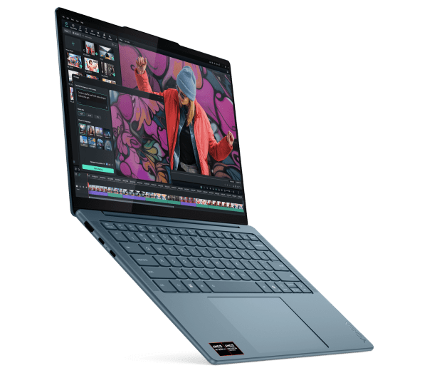 The Lenovo Yoga Slim 7 (14”, 10) in Tidal Teal