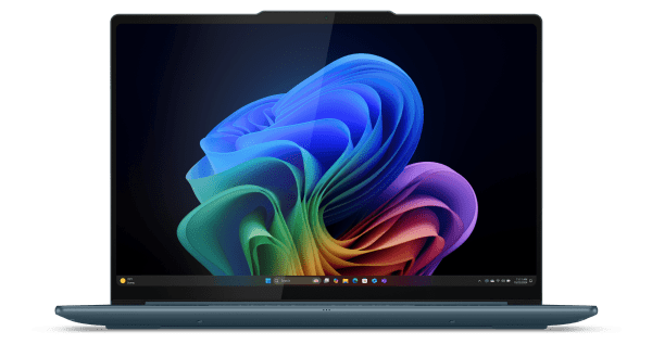The Lenovo Yoga Pro 7 (14”, 10) in Tidal Teal